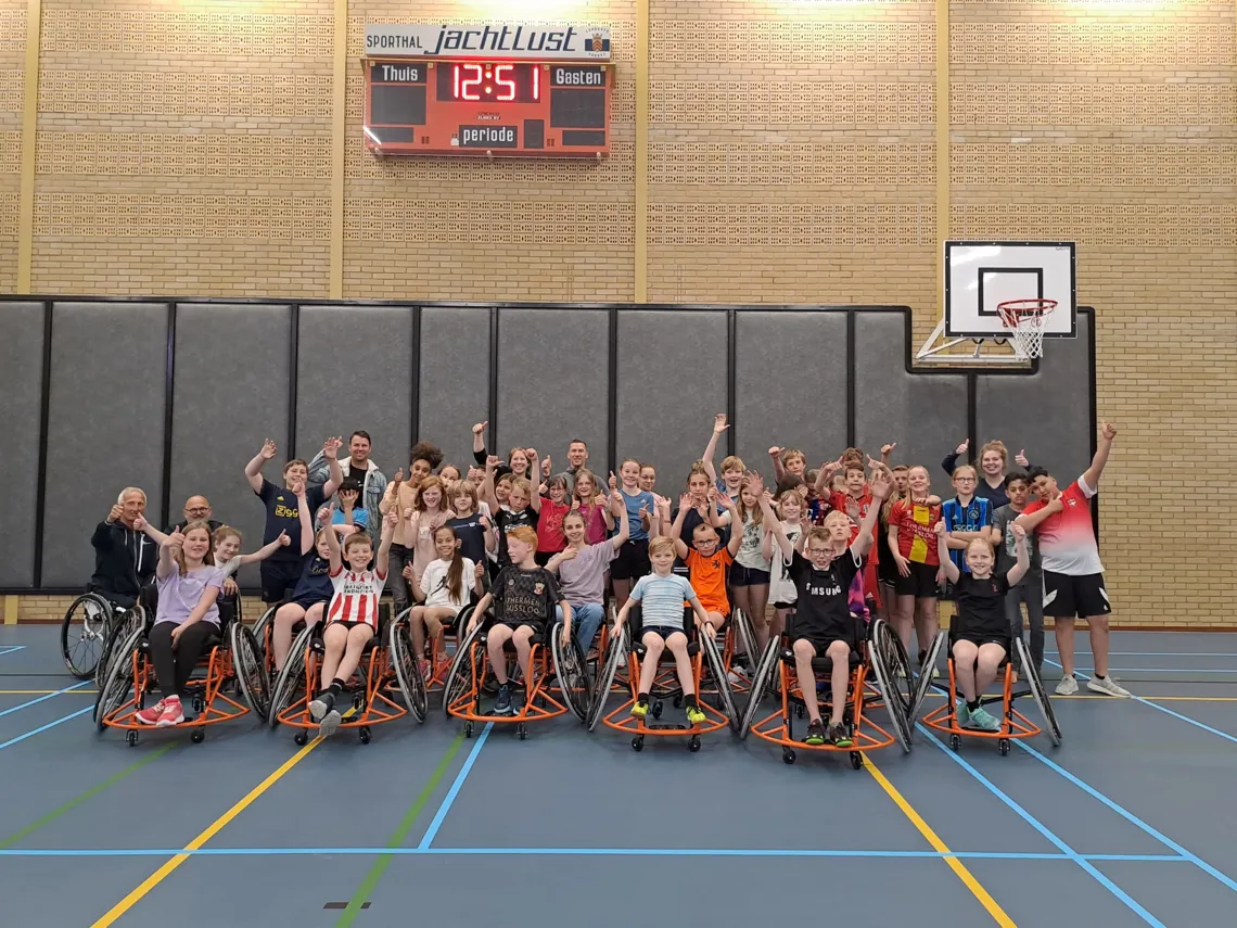 Groep 7 Rolstoel 2 Groep 7 Rolstoel 2